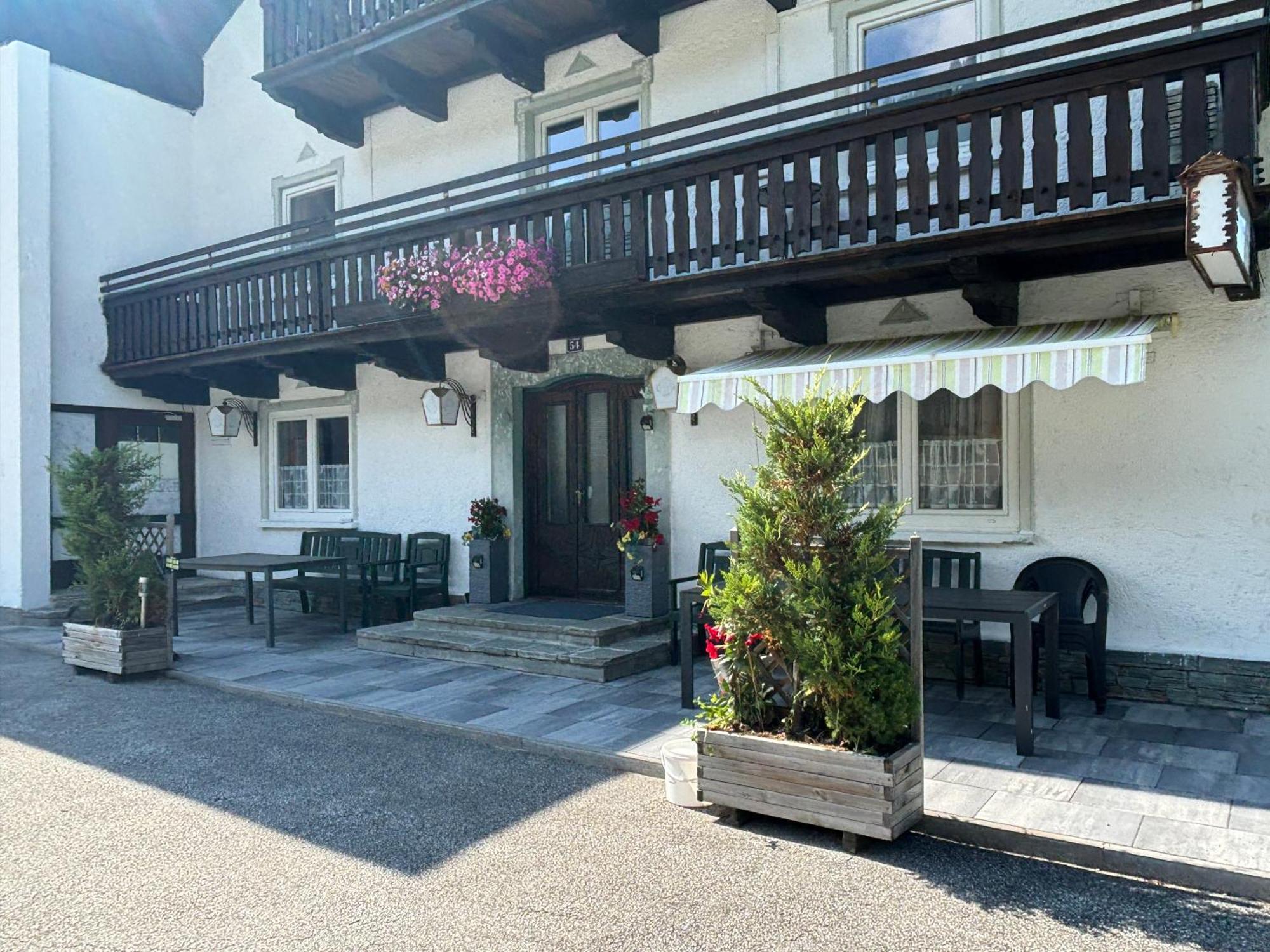Ferienhaus Dankl Hollersbach im Pinzgau Bagian luar foto