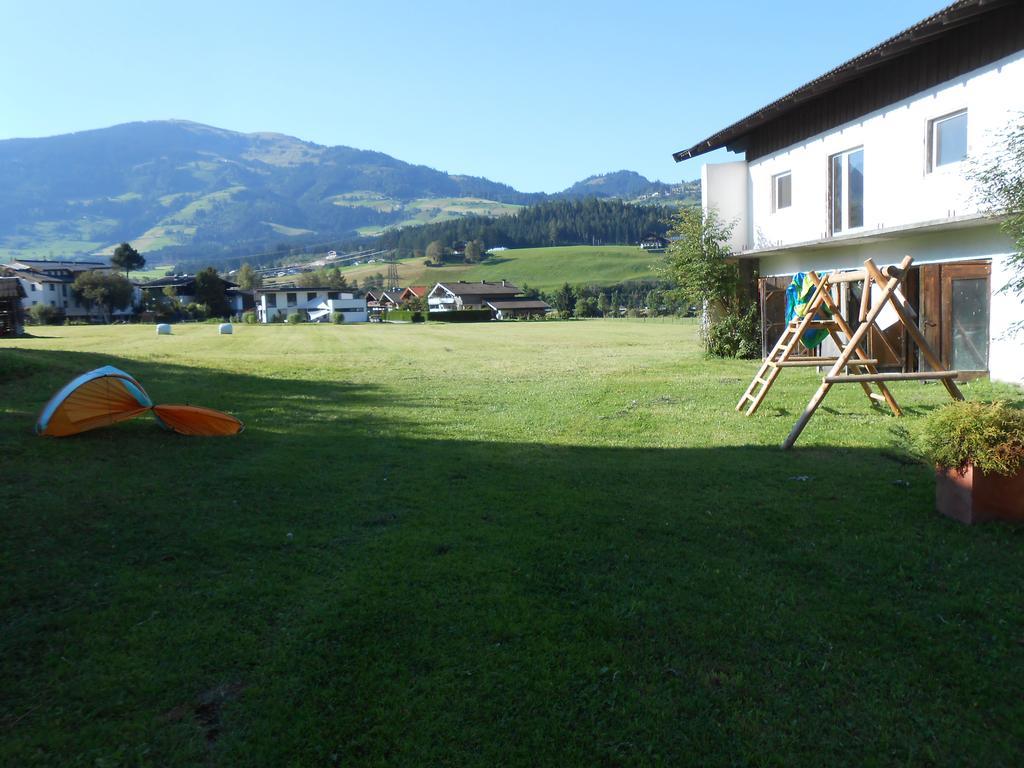 Ferienhaus Dankl Hollersbach im Pinzgau Bagian luar foto