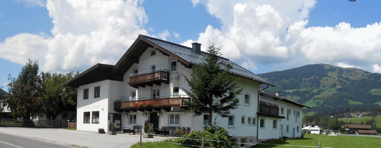 Ferienhaus Dankl Hollersbach im Pinzgau Bagian luar foto